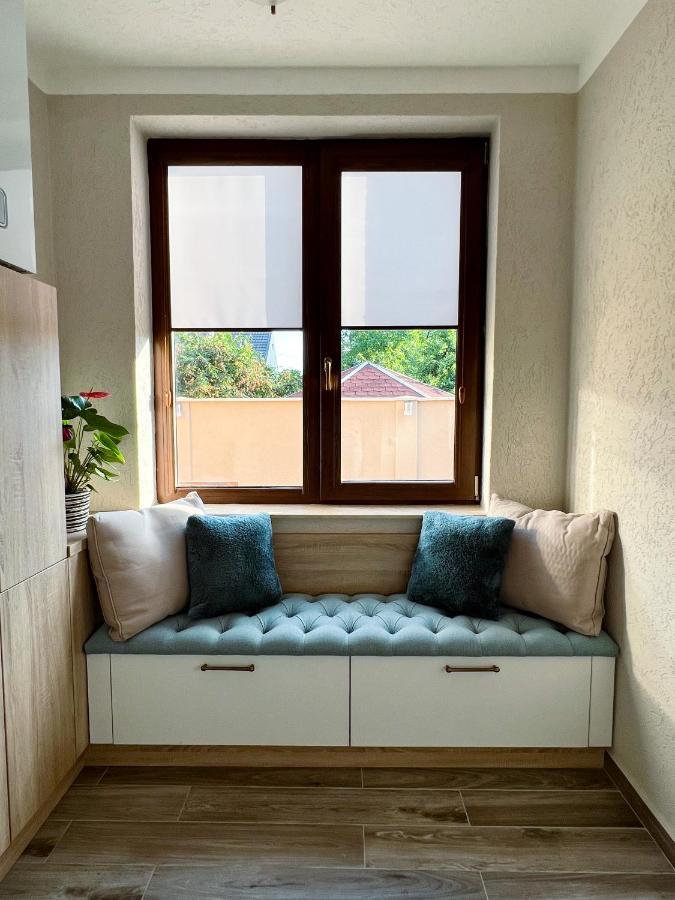 Central House Villa ออราแด ภายนอก รูปภาพ